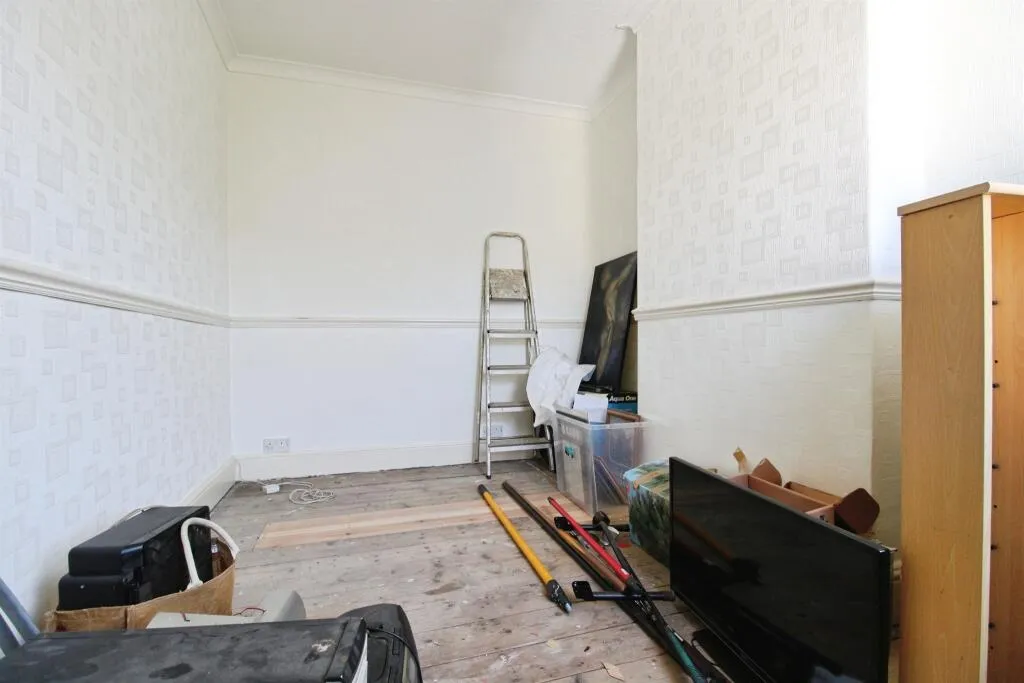 3 bed Terraced