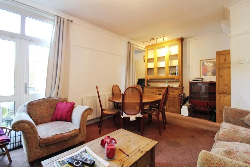3 bed Semi-Detached