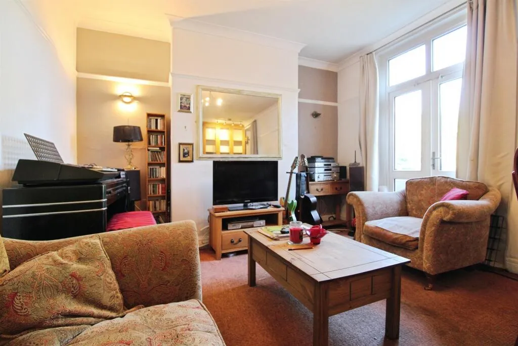 3 bed Semi-Detached