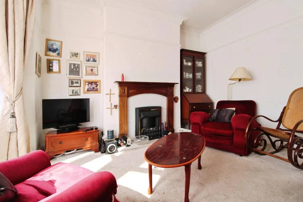 3 bed Semi-Detached