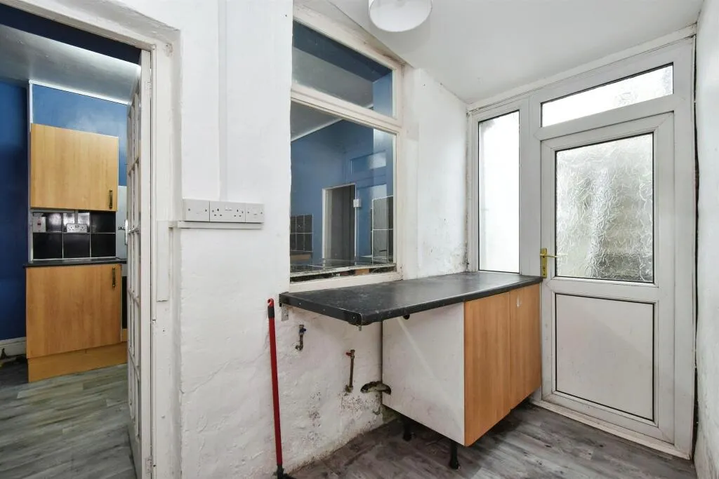 4 bed Terraced