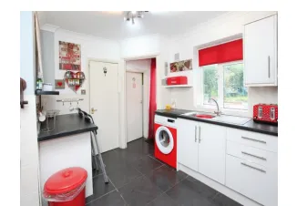 2 bed Semi-Detached