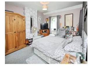 2 bed Semi-Detached