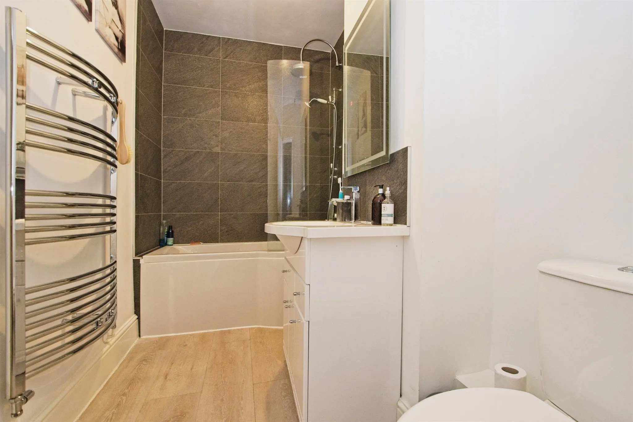 2 bed Apartment