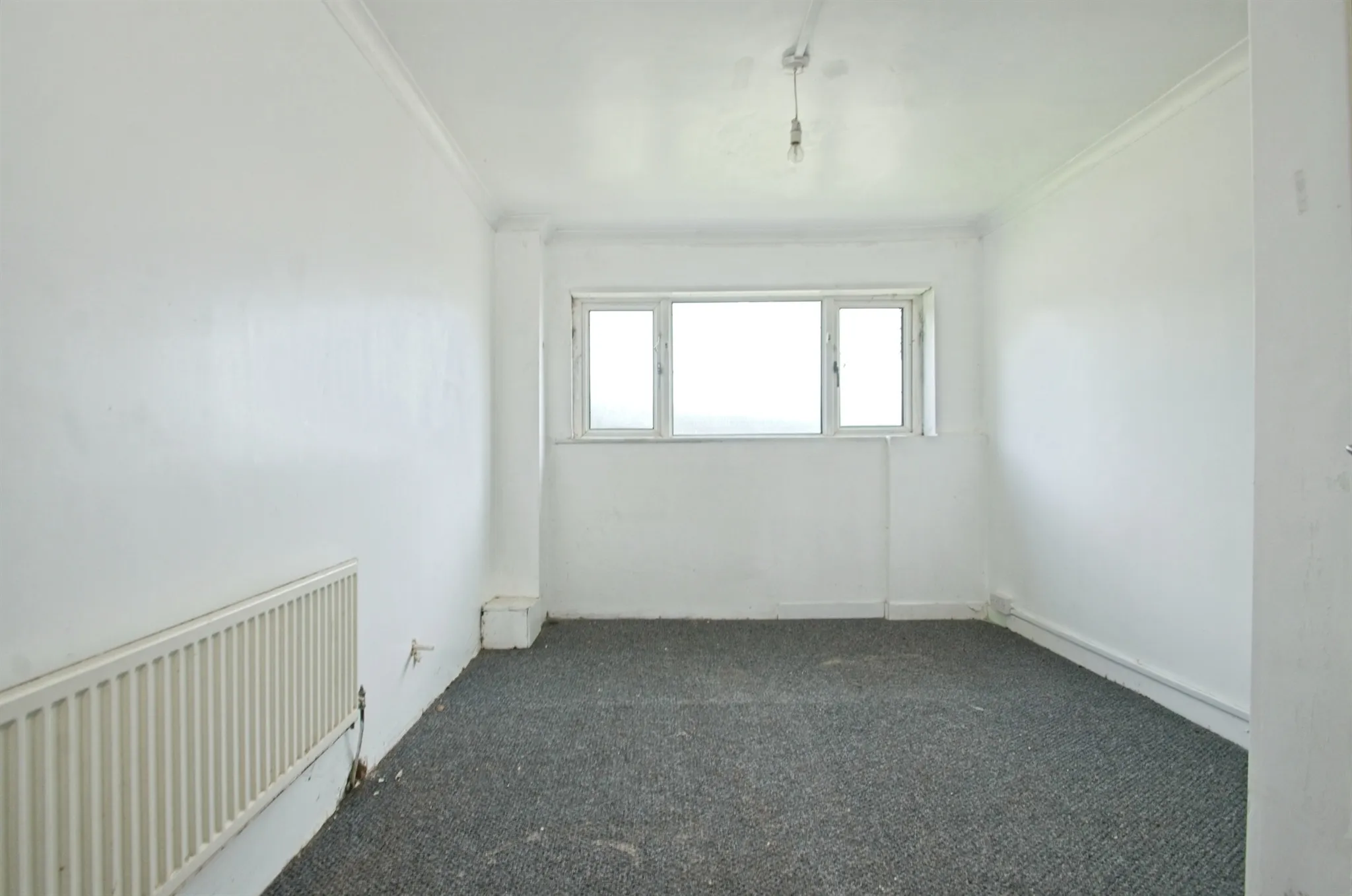 3 bed End of Terrace