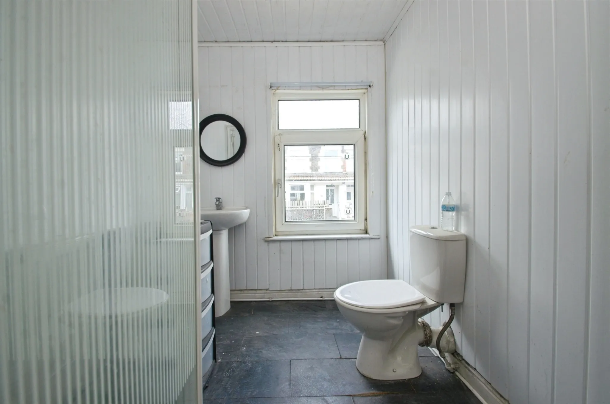 3 bed End of Terrace