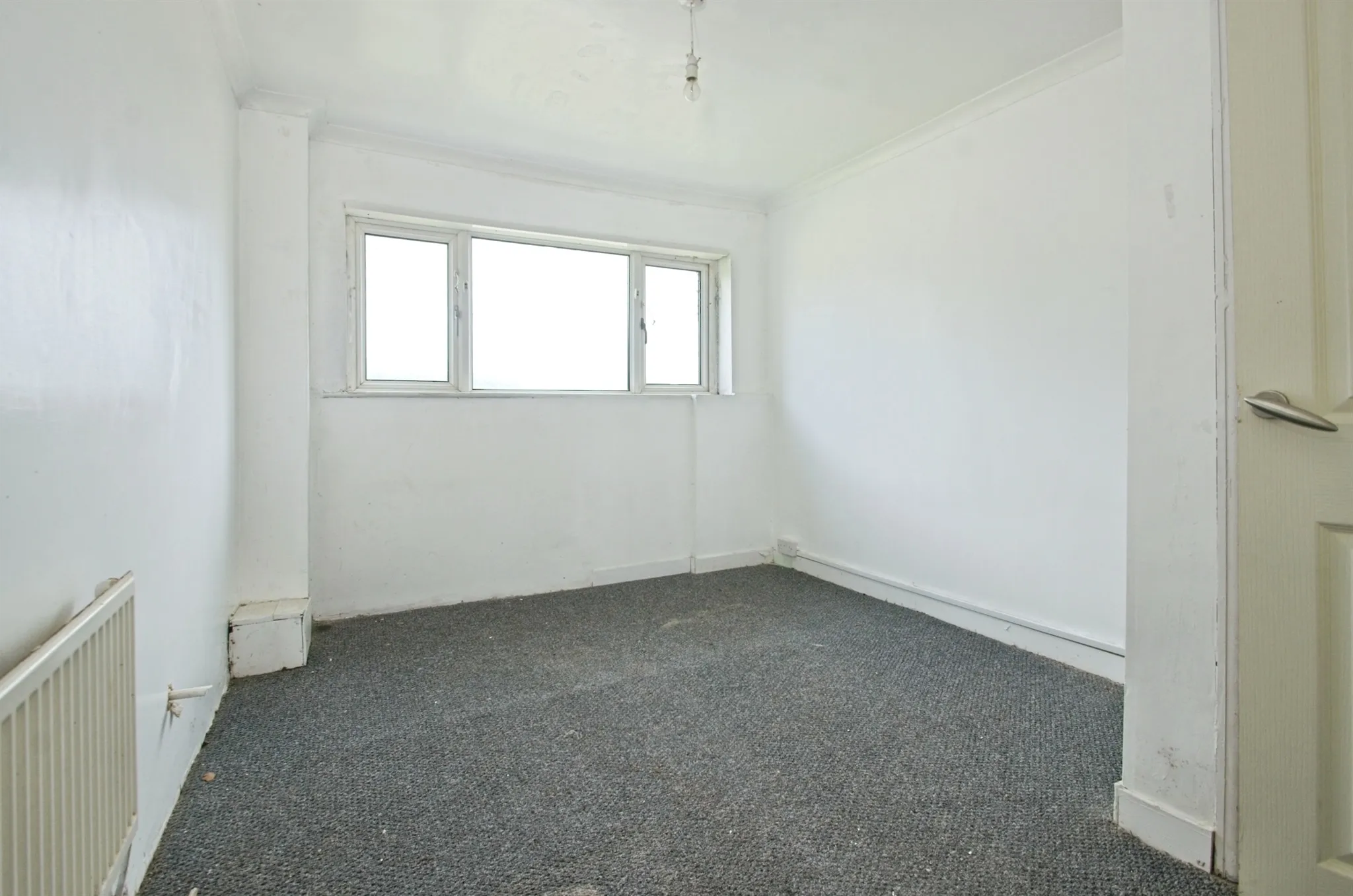 3 bed End of Terrace