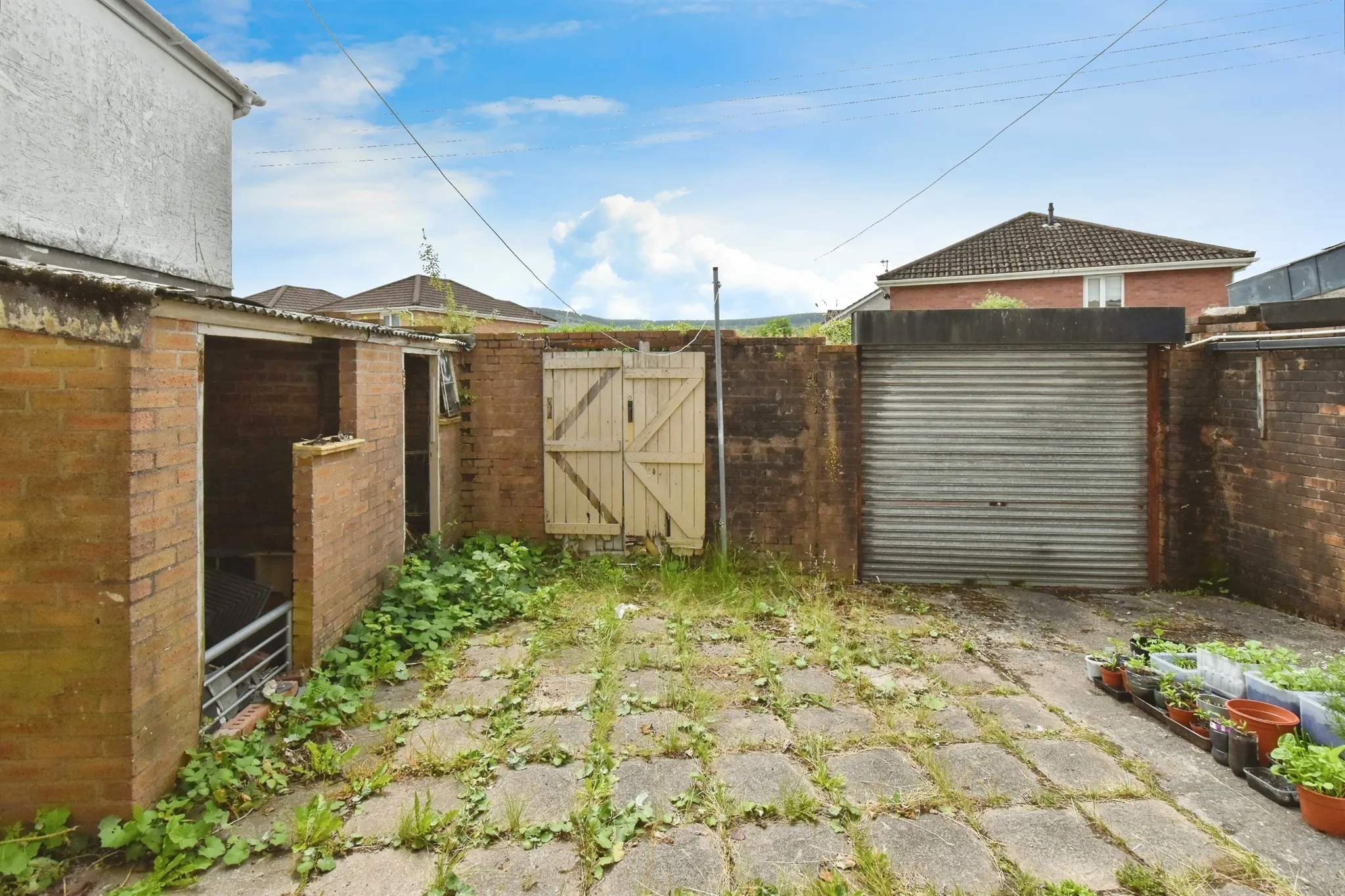 3 bed Terraced