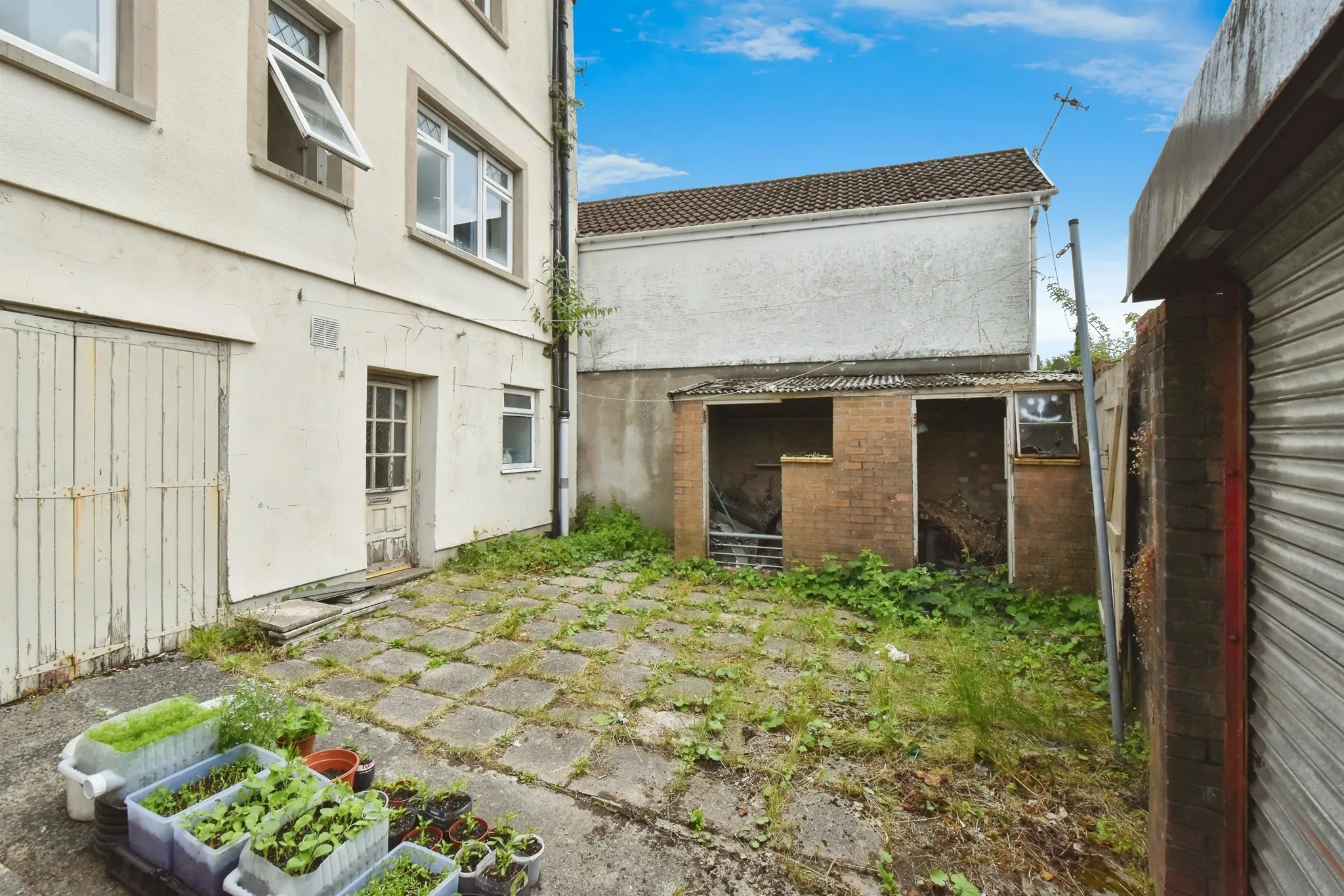3 bed Terraced