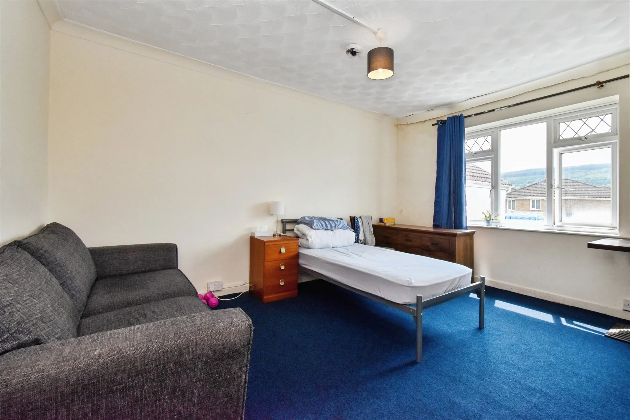 3 bed Terraced