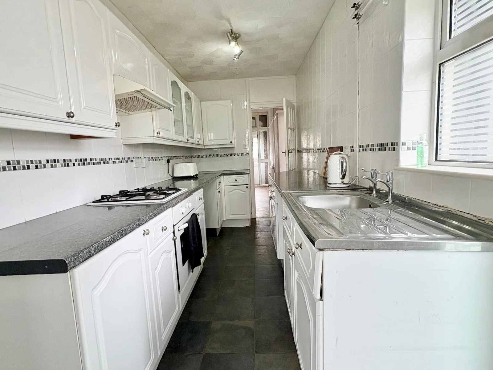 3 bed Terraced