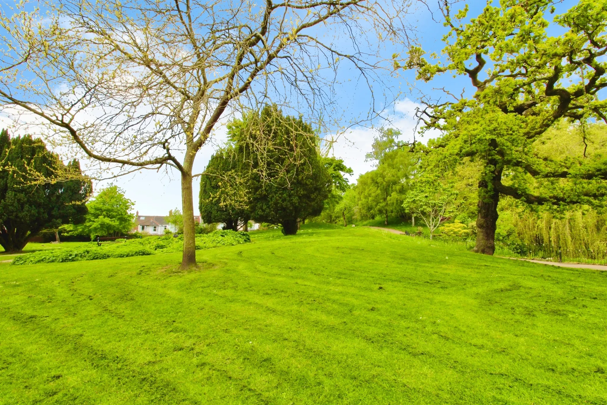 3 bed Terraced