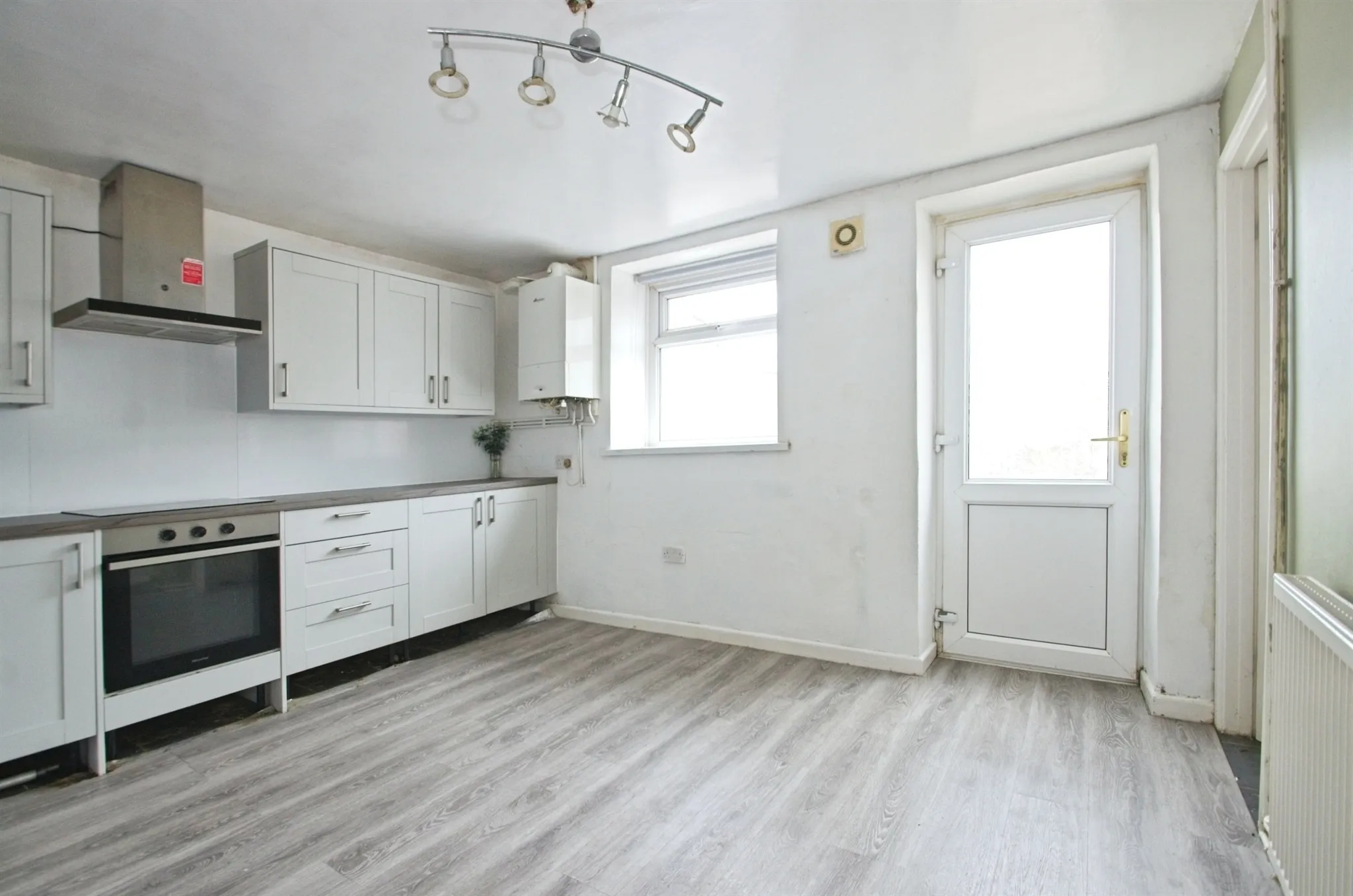 3 bed Terraced