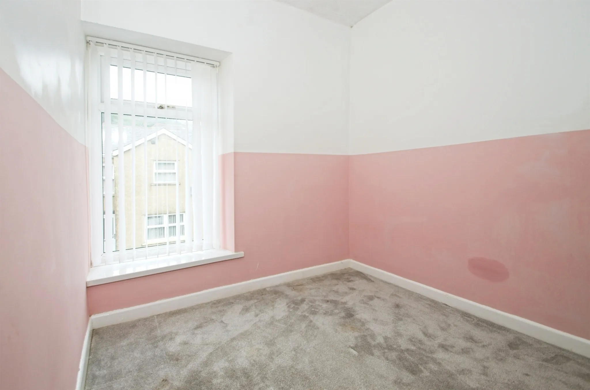 3 bed Terraced