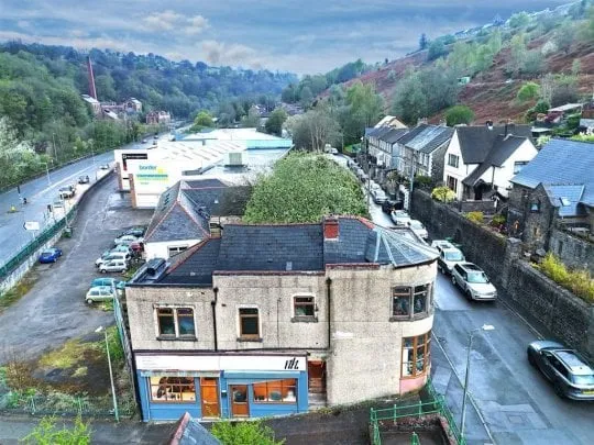 Crumlin Road, Crumlin, NEWPORT