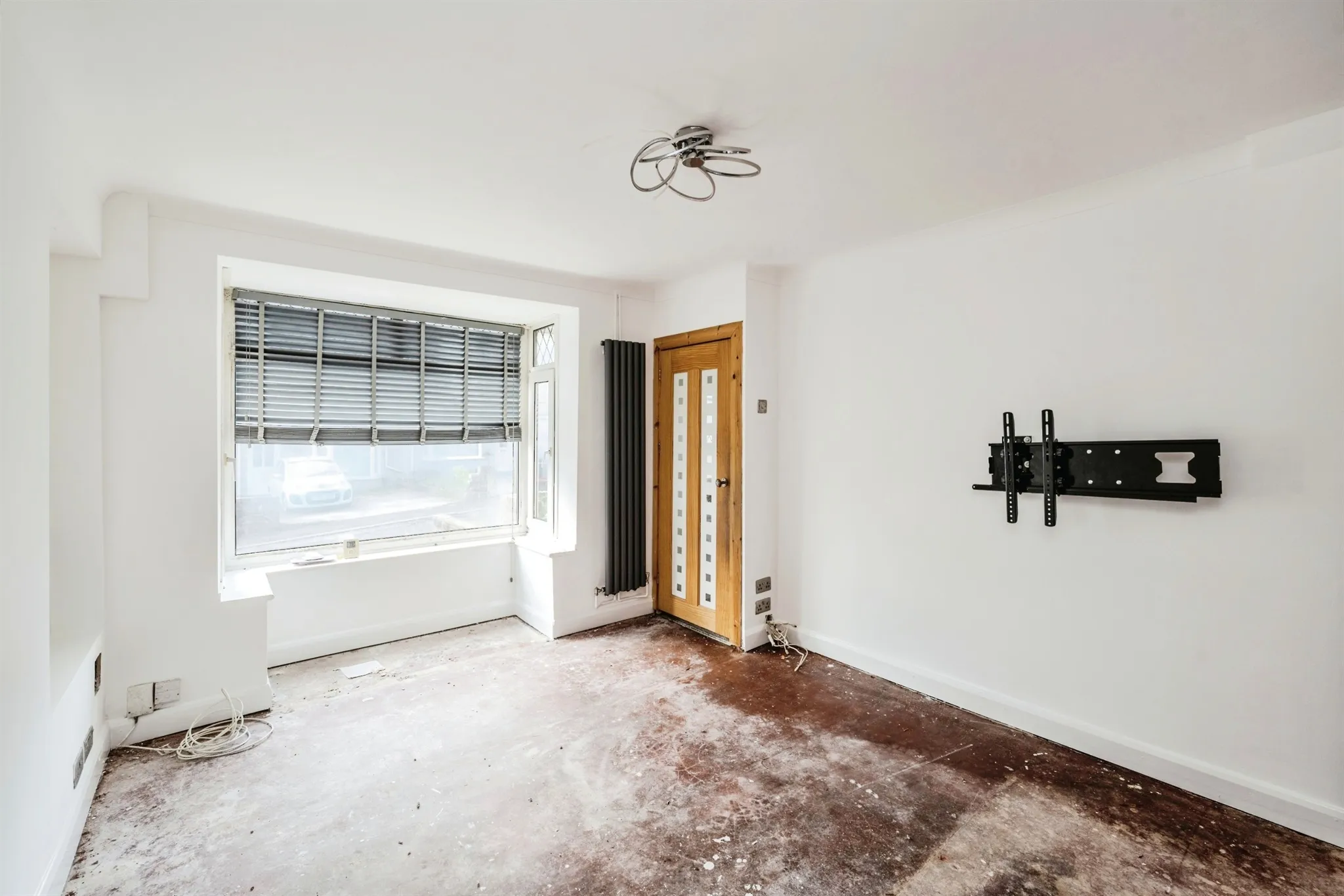 3 bed End of Terrace