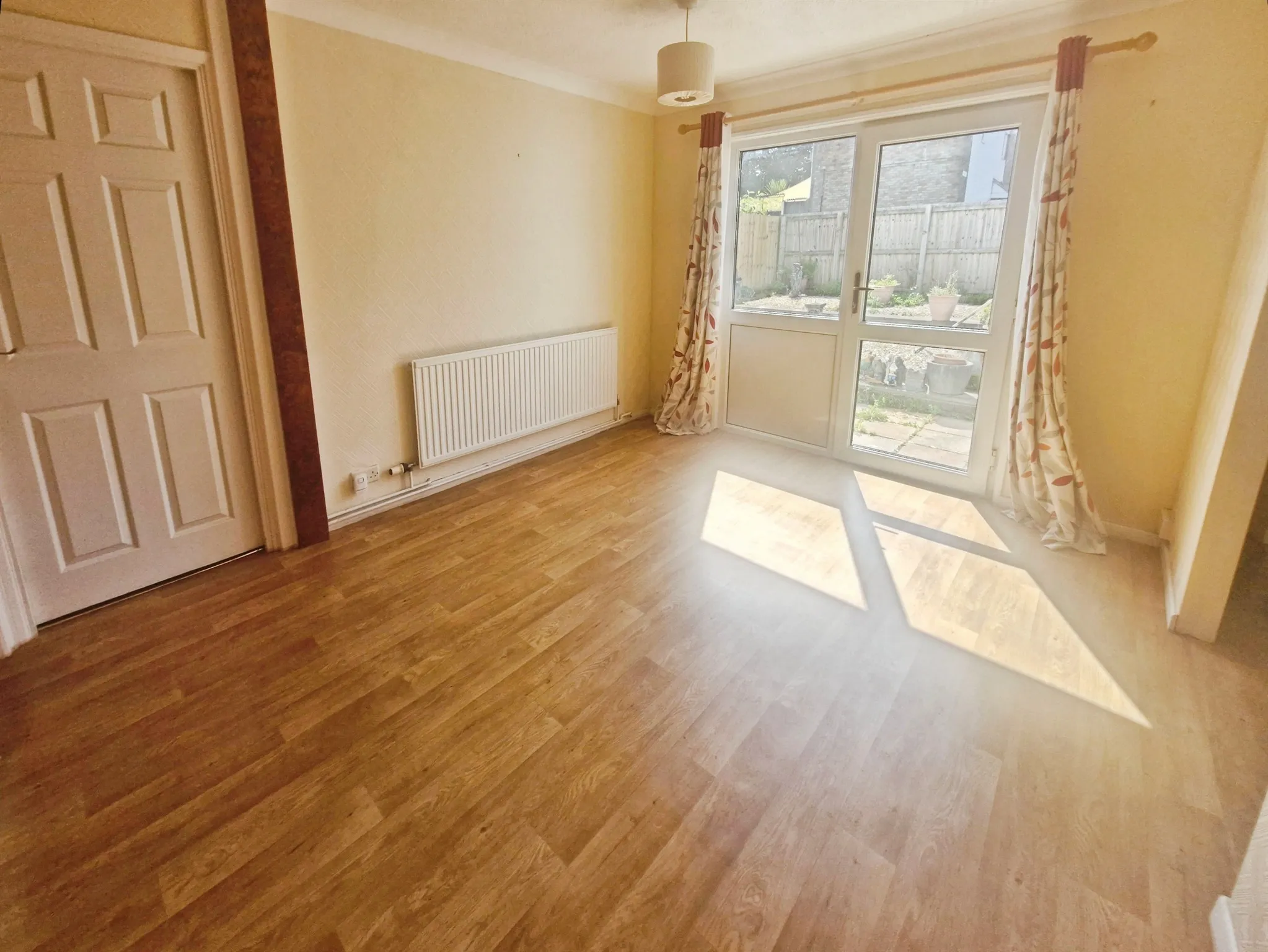 3 bed Terraced
