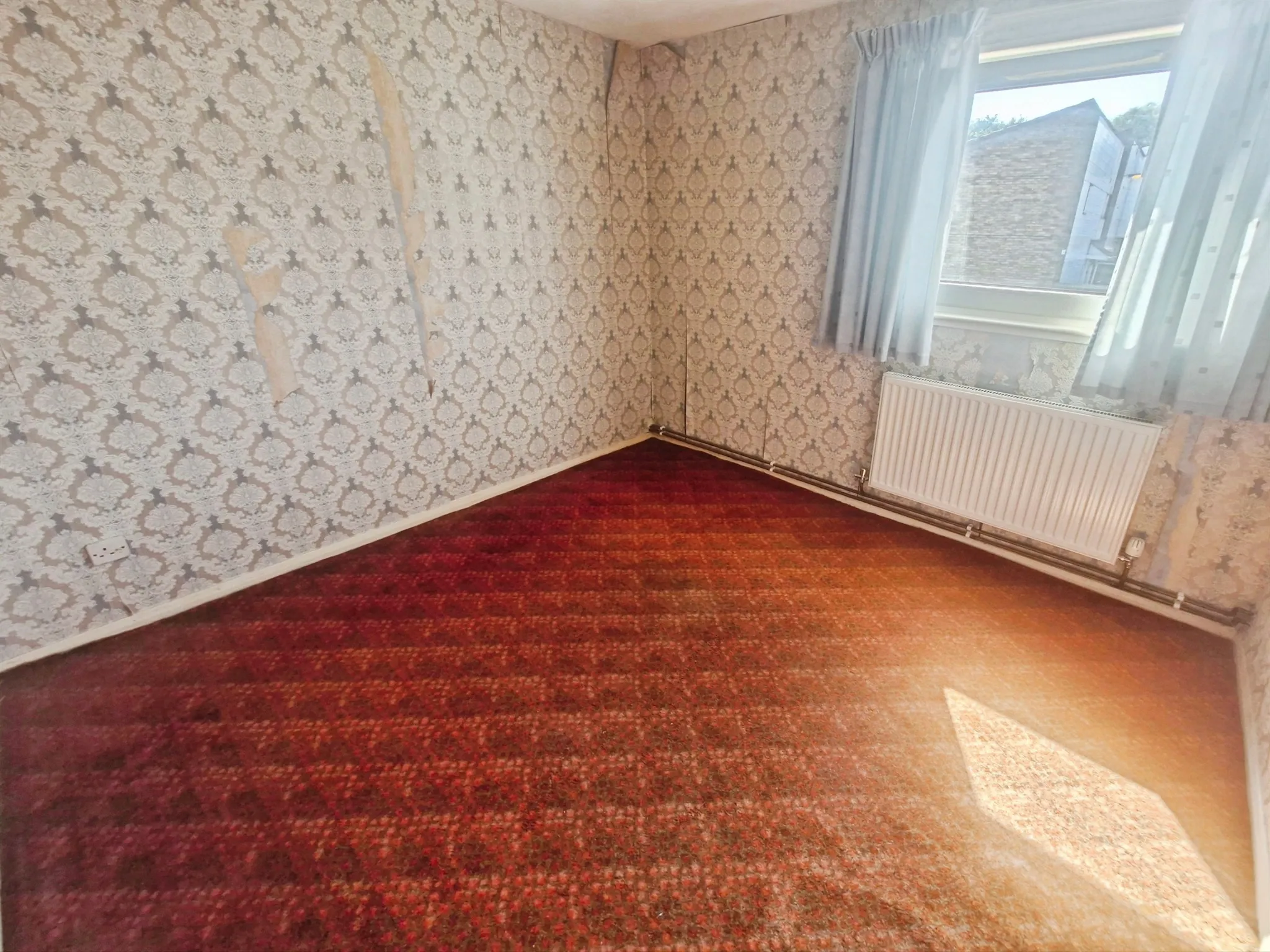 3 bed Terraced