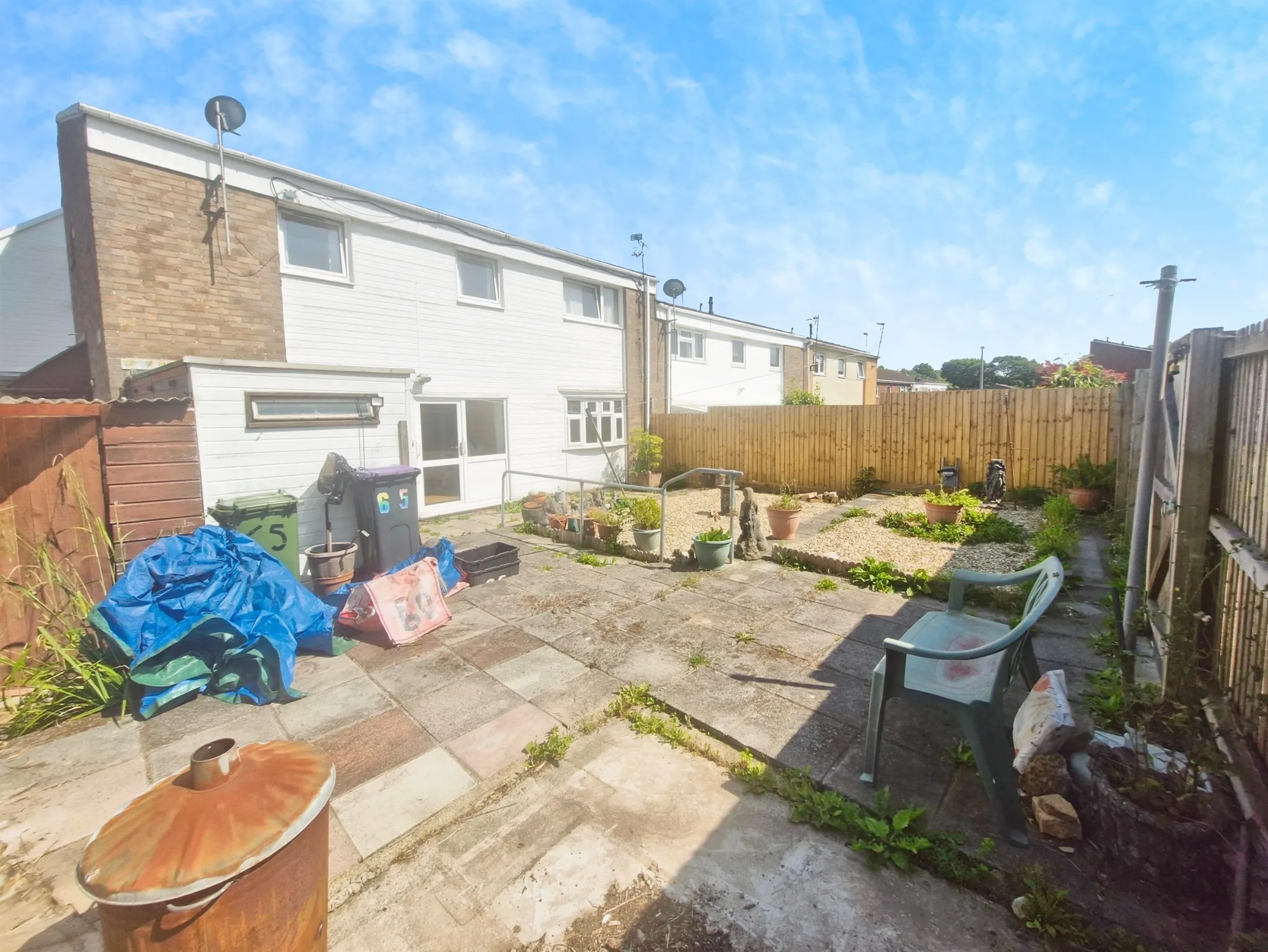 3 bed Terraced