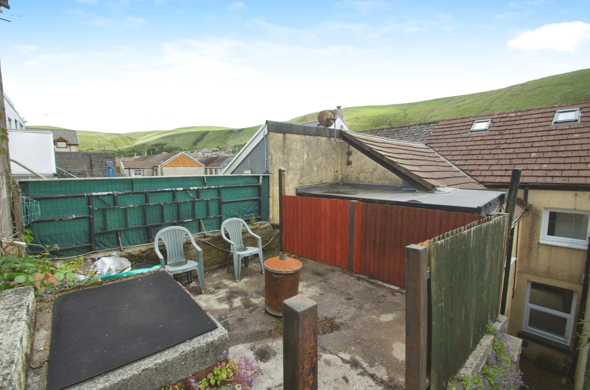 3 bed Terraced