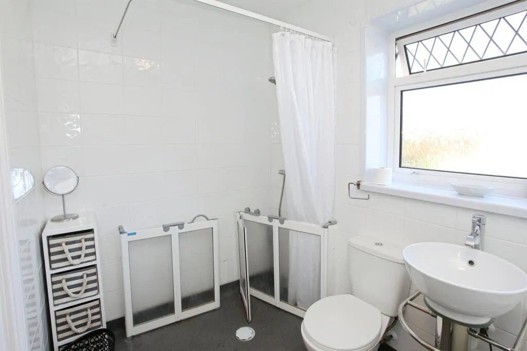 1 bed Semi-Detached