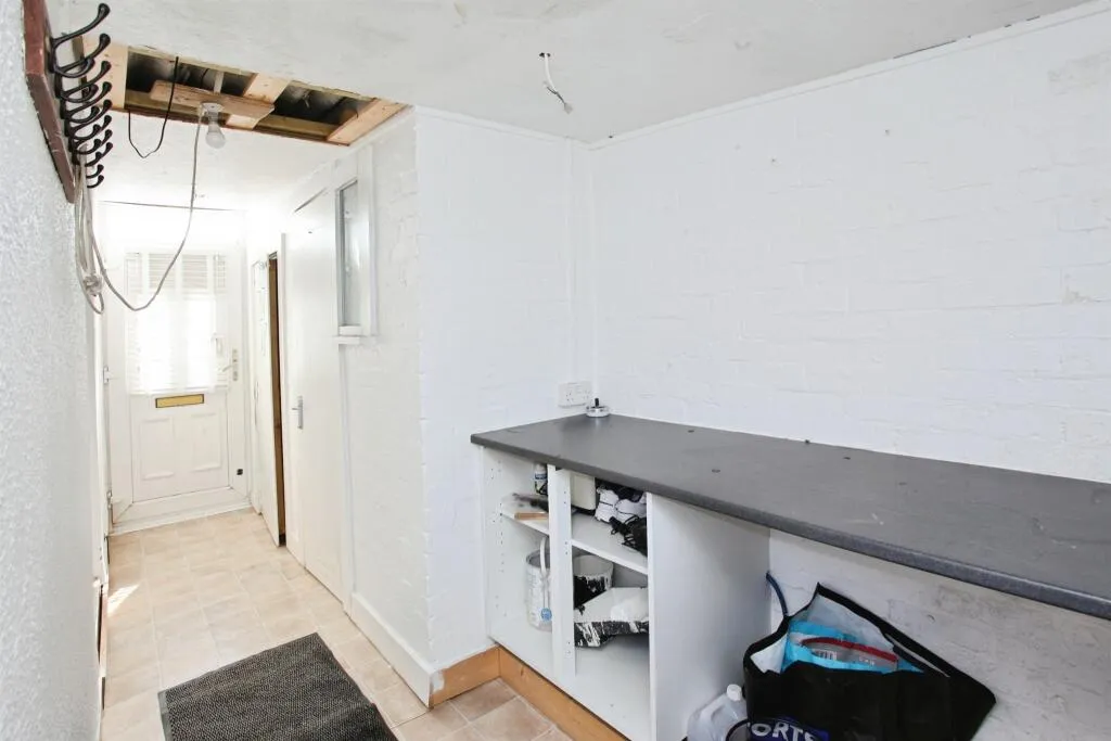 1 bed Semi-Detached