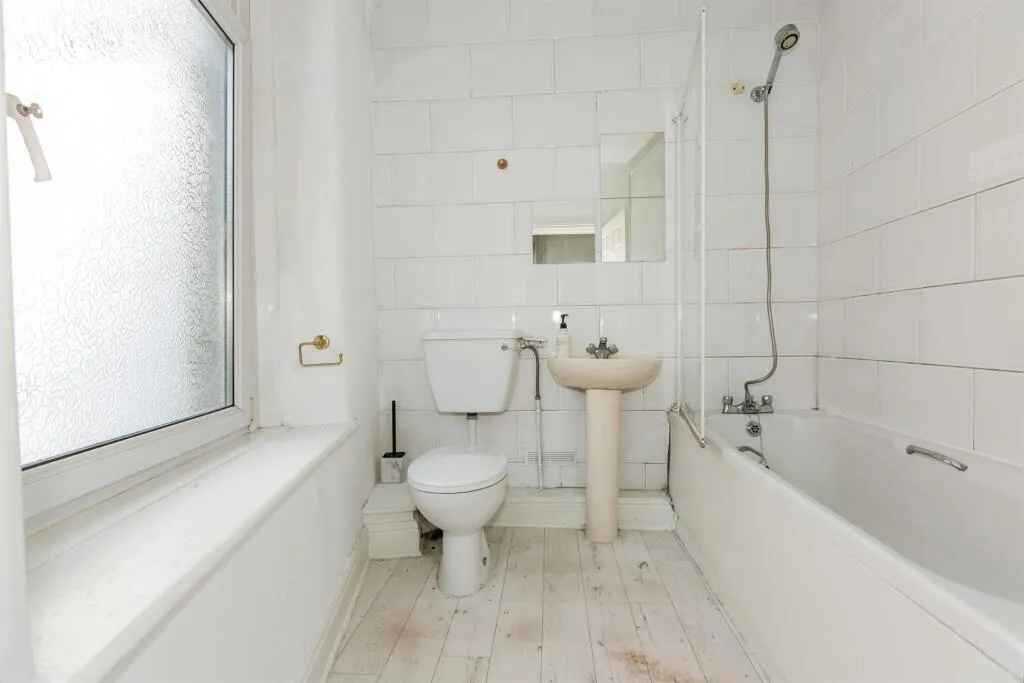 2 bed Terraced