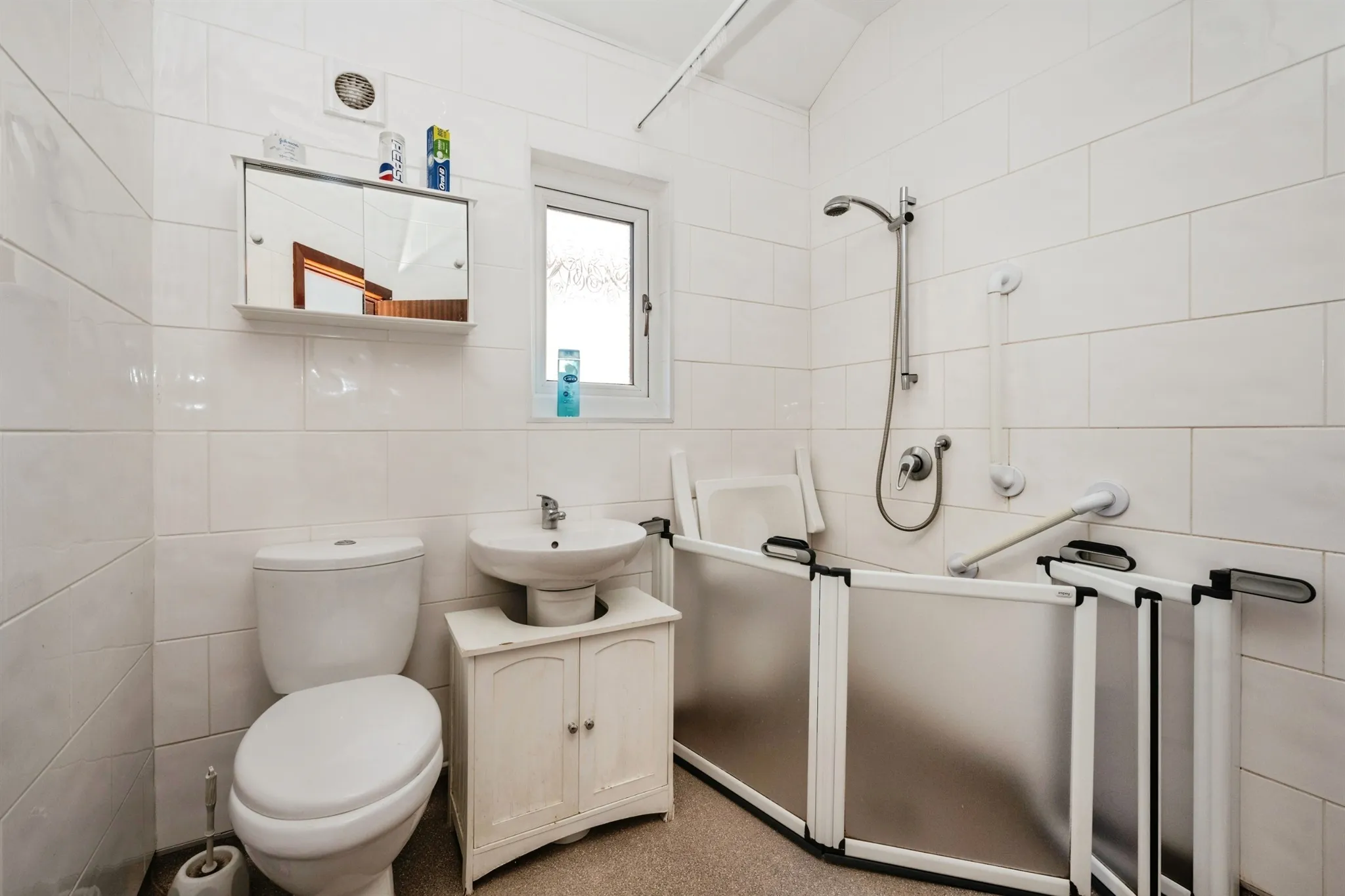 3 bed Terraced