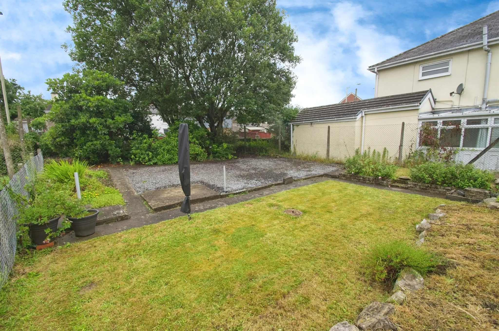 2 bed Apartment