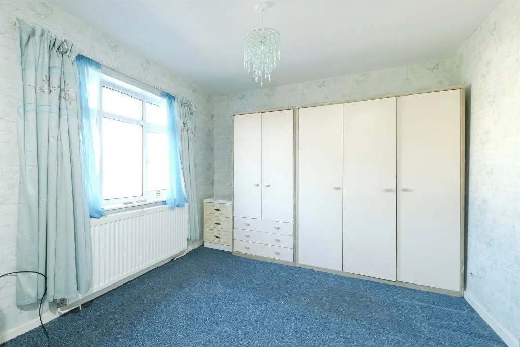 2 bed Semi-Detached