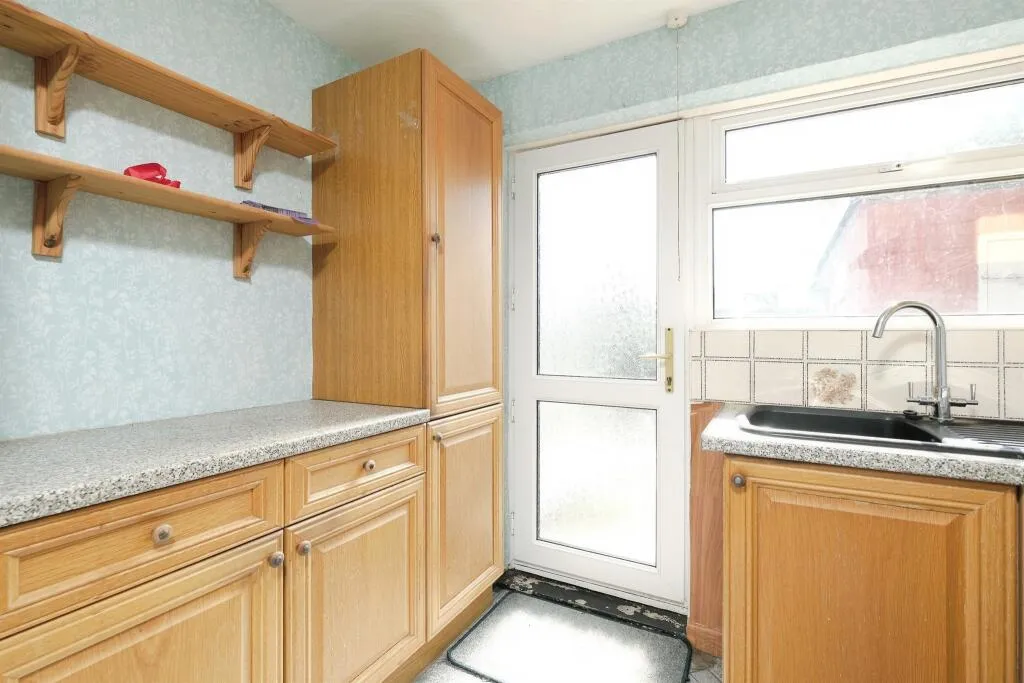 2 bed Semi-Detached