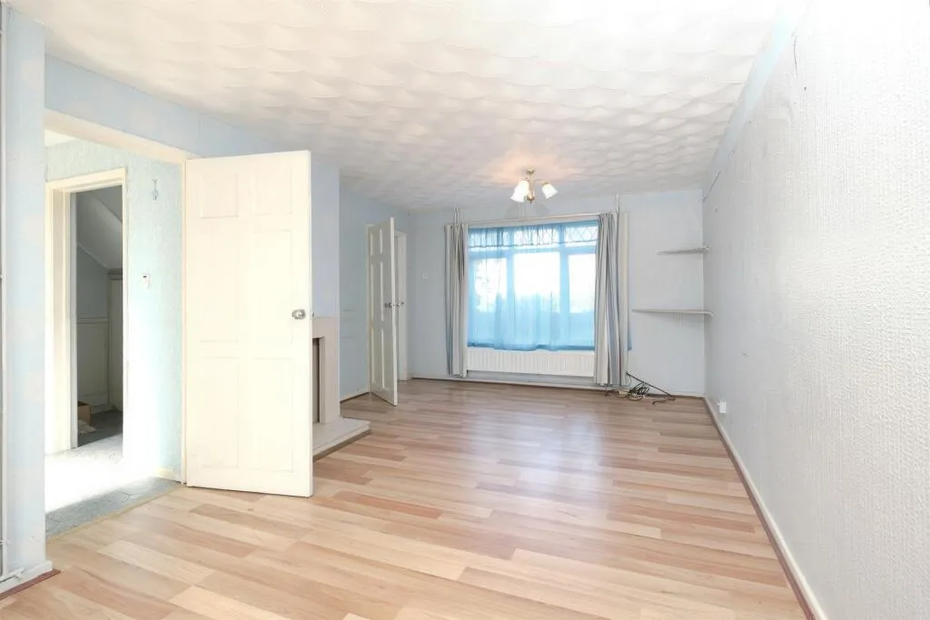 2 bed Semi-Detached