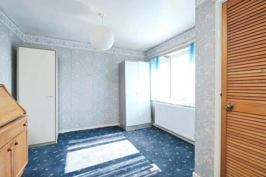 2 bed Semi-Detached