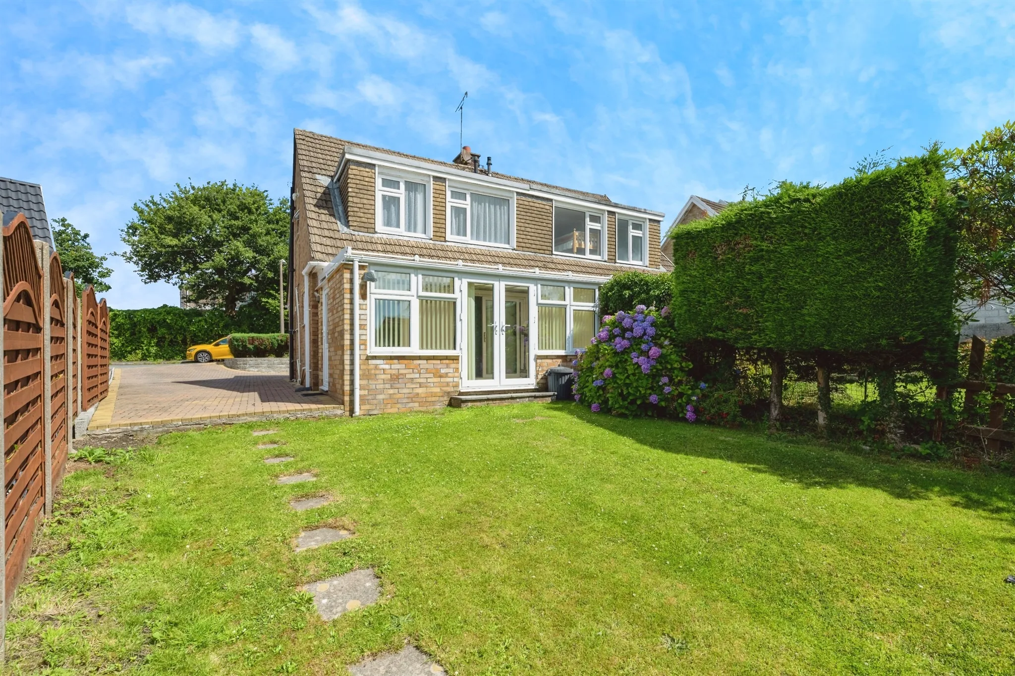 3 bed Semi-Detached