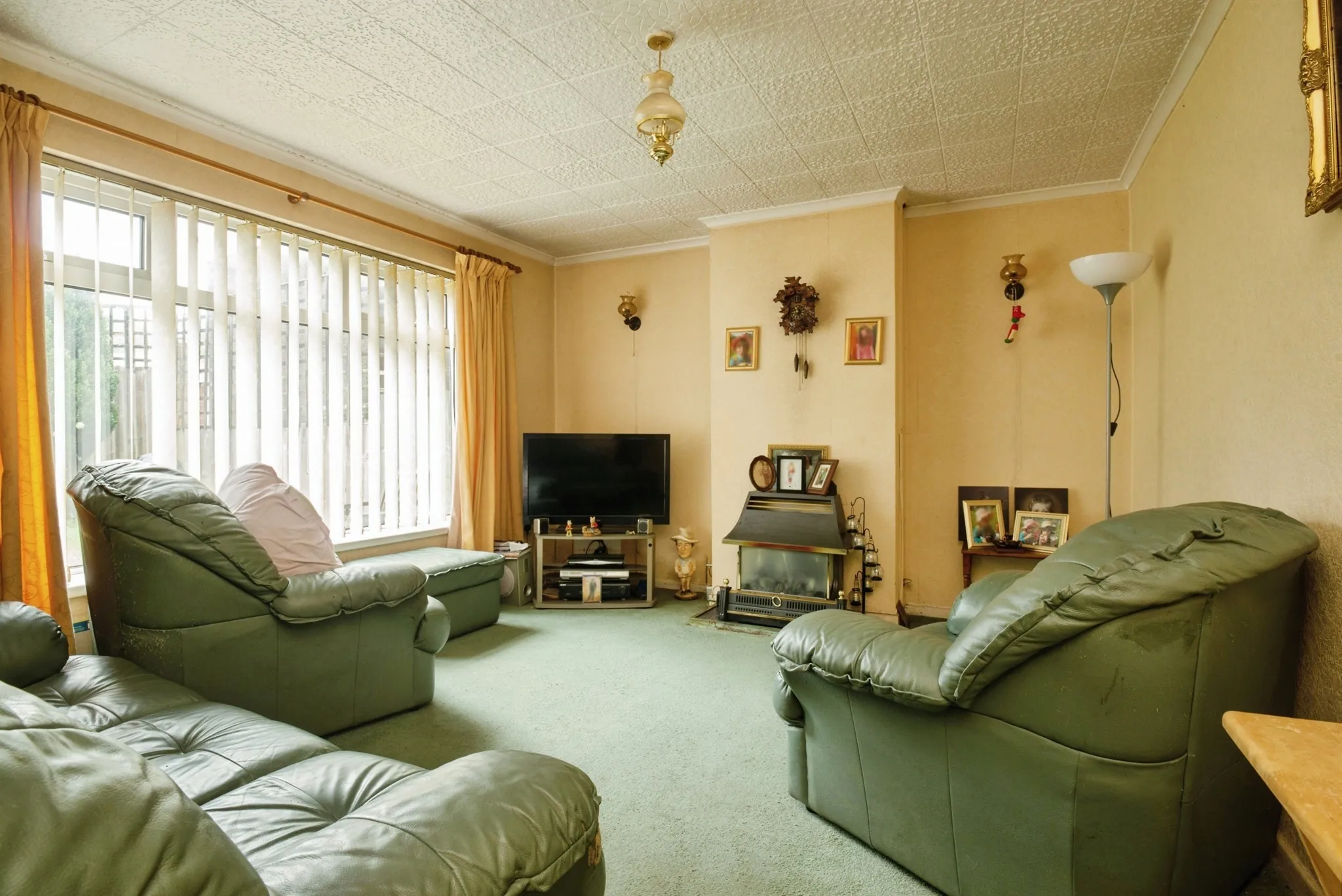 3 bed Semi-Detached