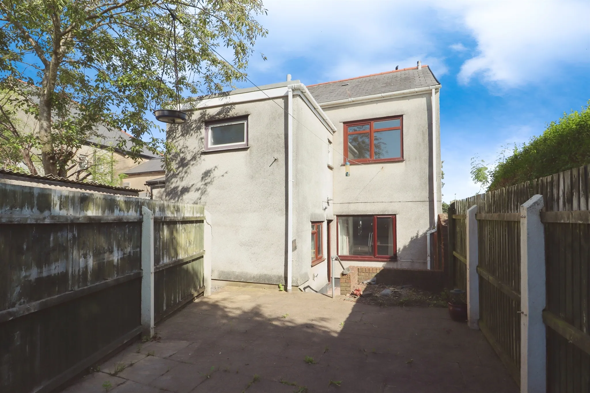 2 bed Terraced