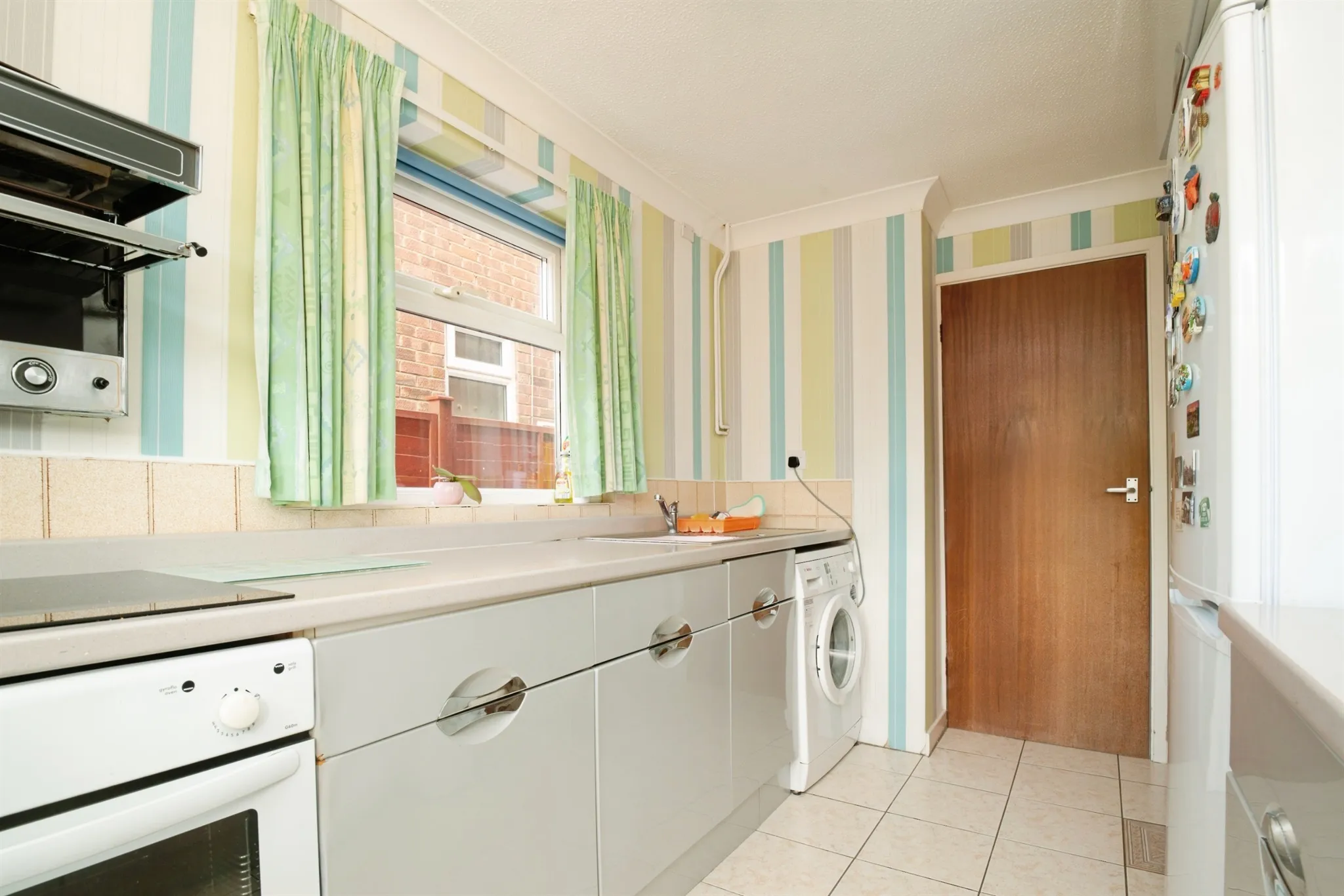 3 bed Semi-Detached