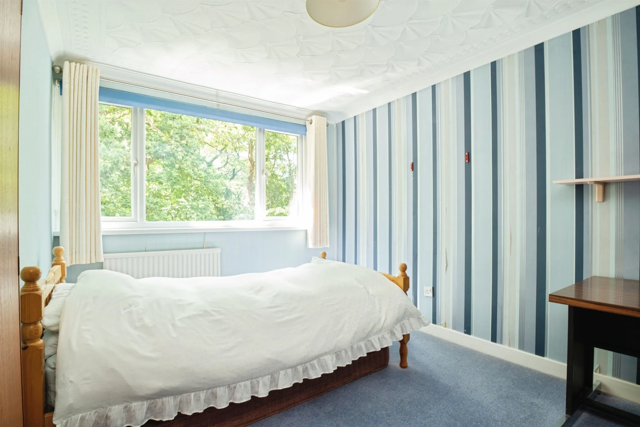 3 bed Semi-Detached