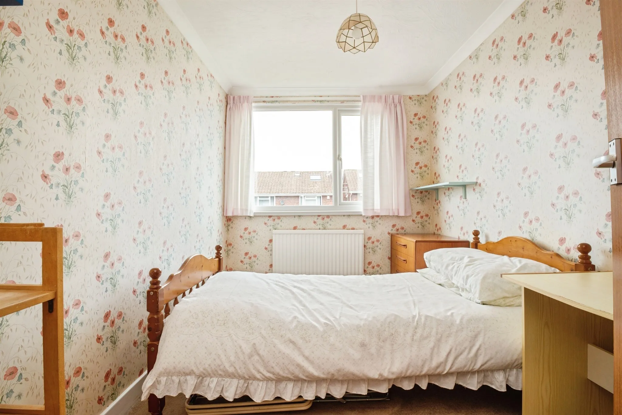 3 bed Semi-Detached