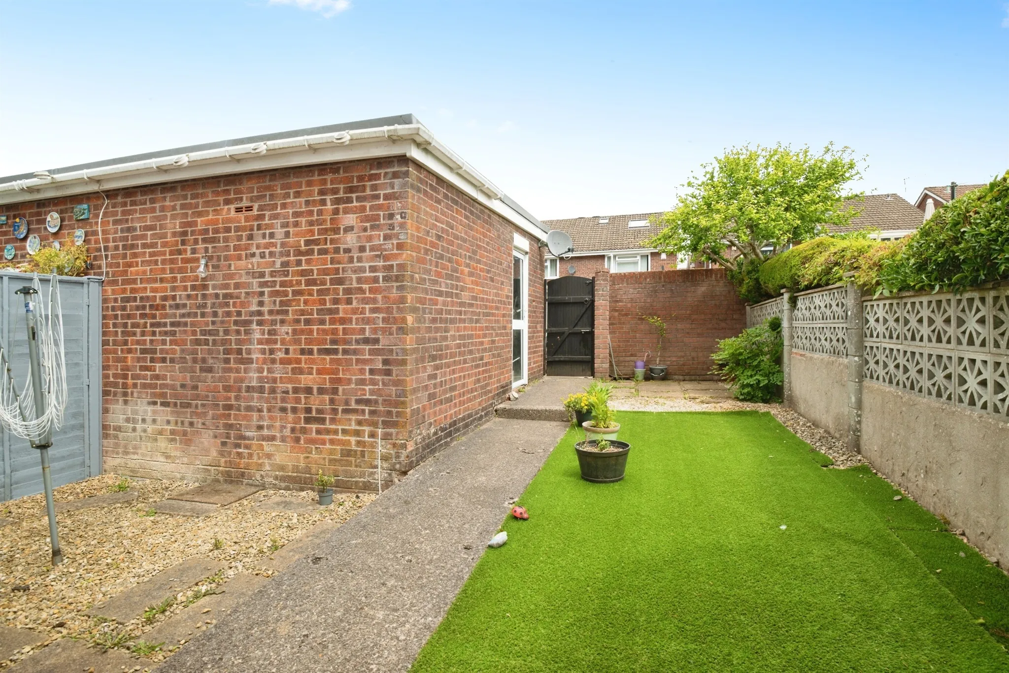 3 bed Semi-Detached