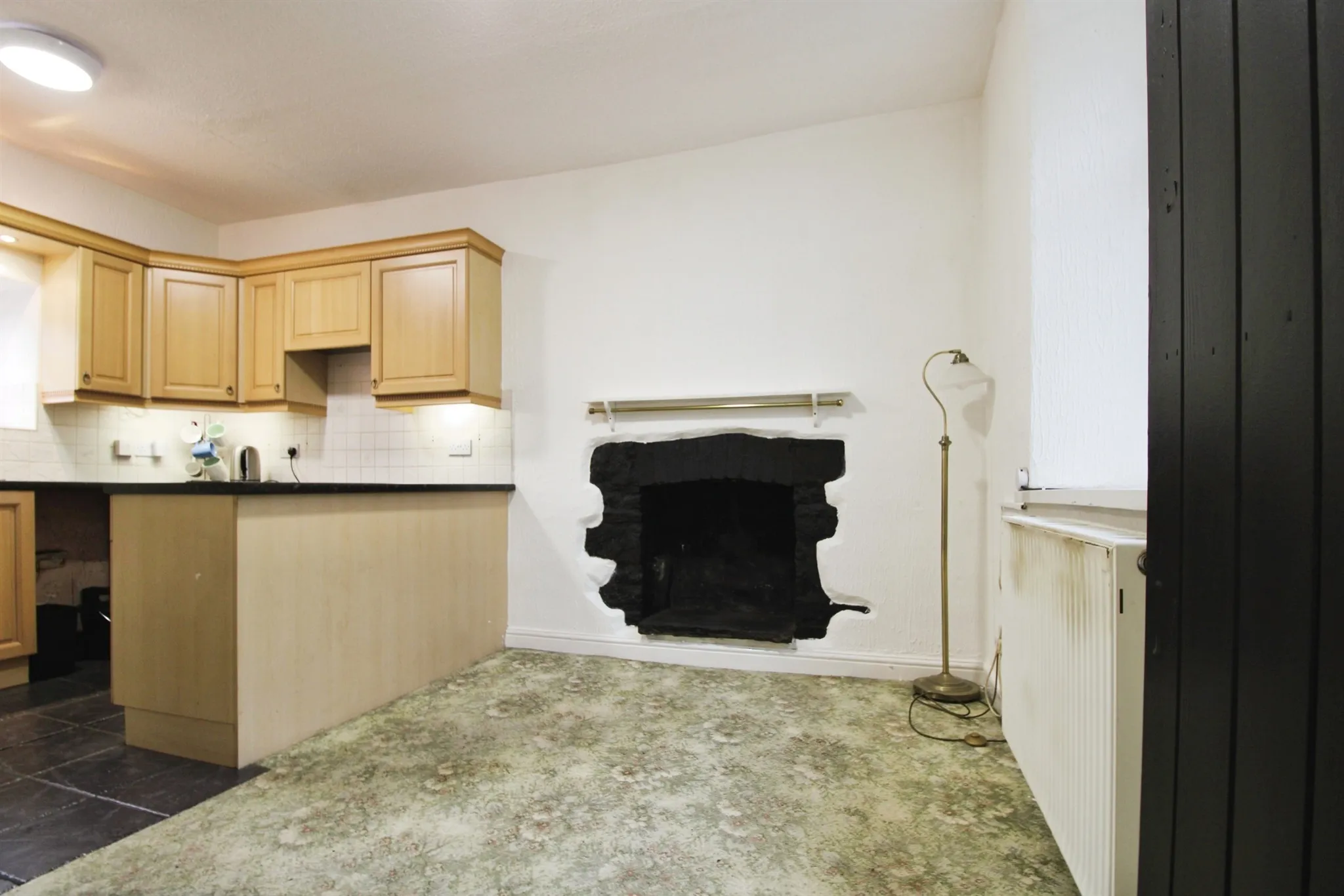 2 bed Detached