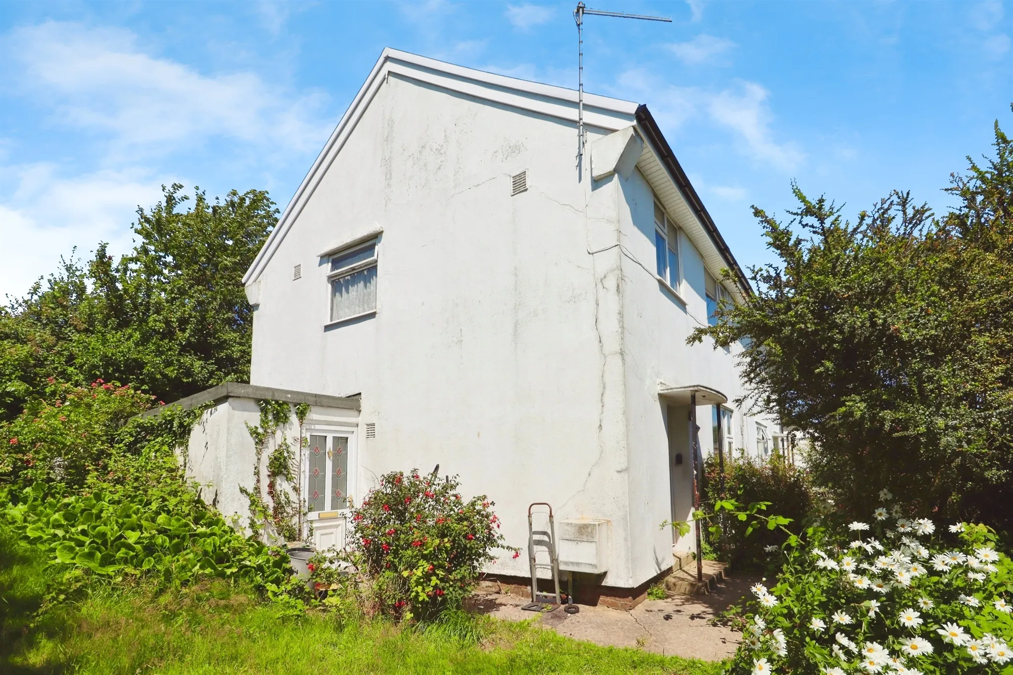 3 bed Semi-Detached