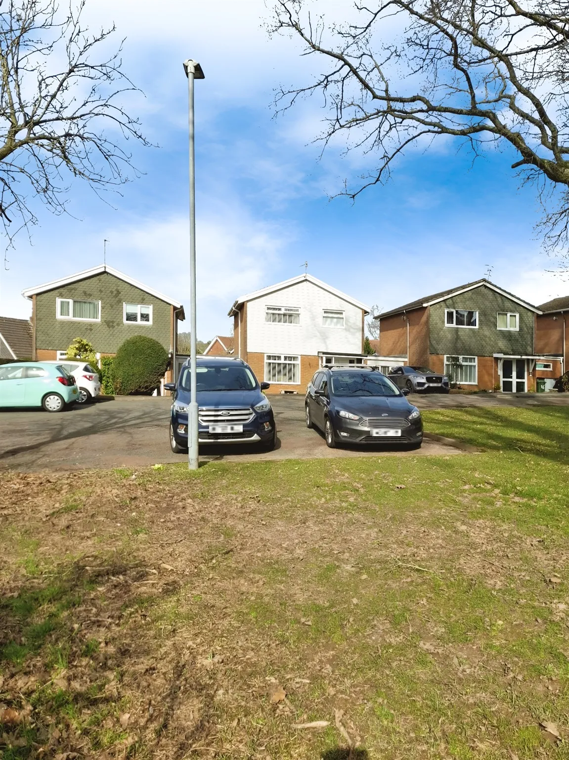 2 bed Ground Flat