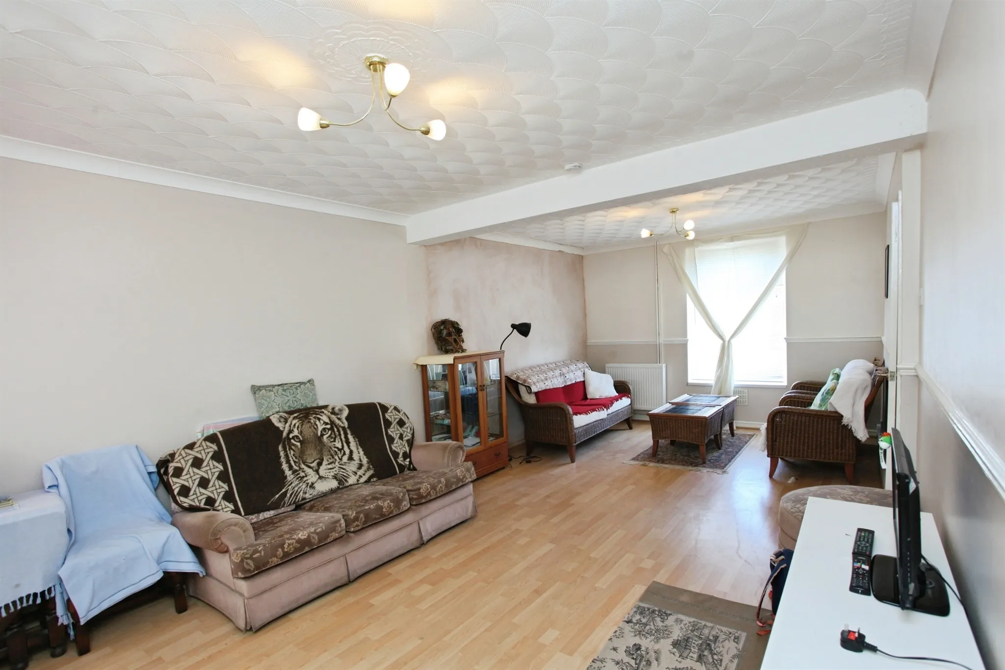 3 bed Terraced