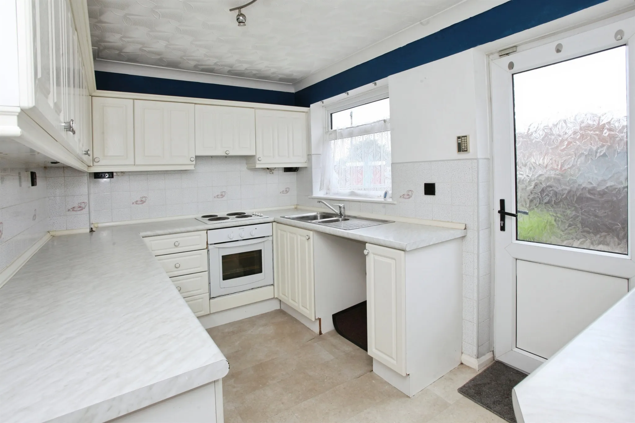 2 bed Terraced