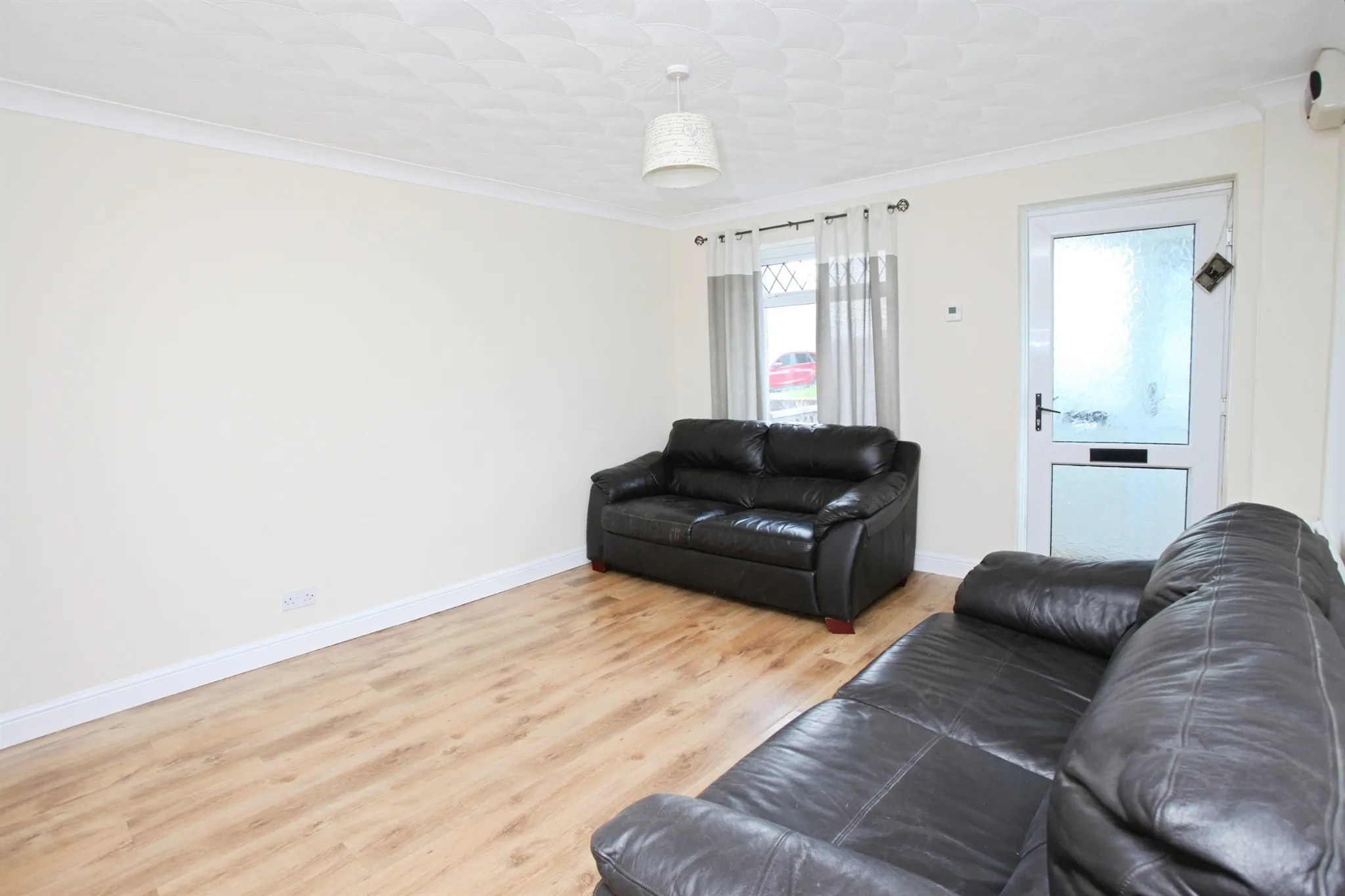 2 bed Terraced