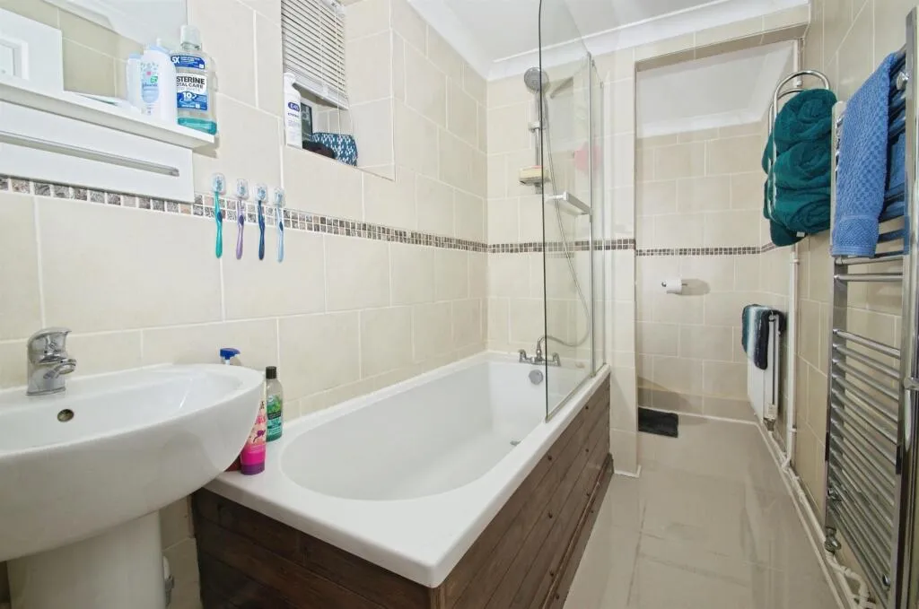 2 bed Terraced