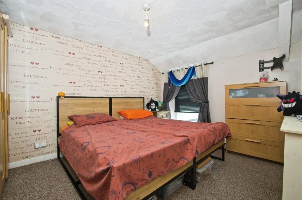 2 bed Terraced