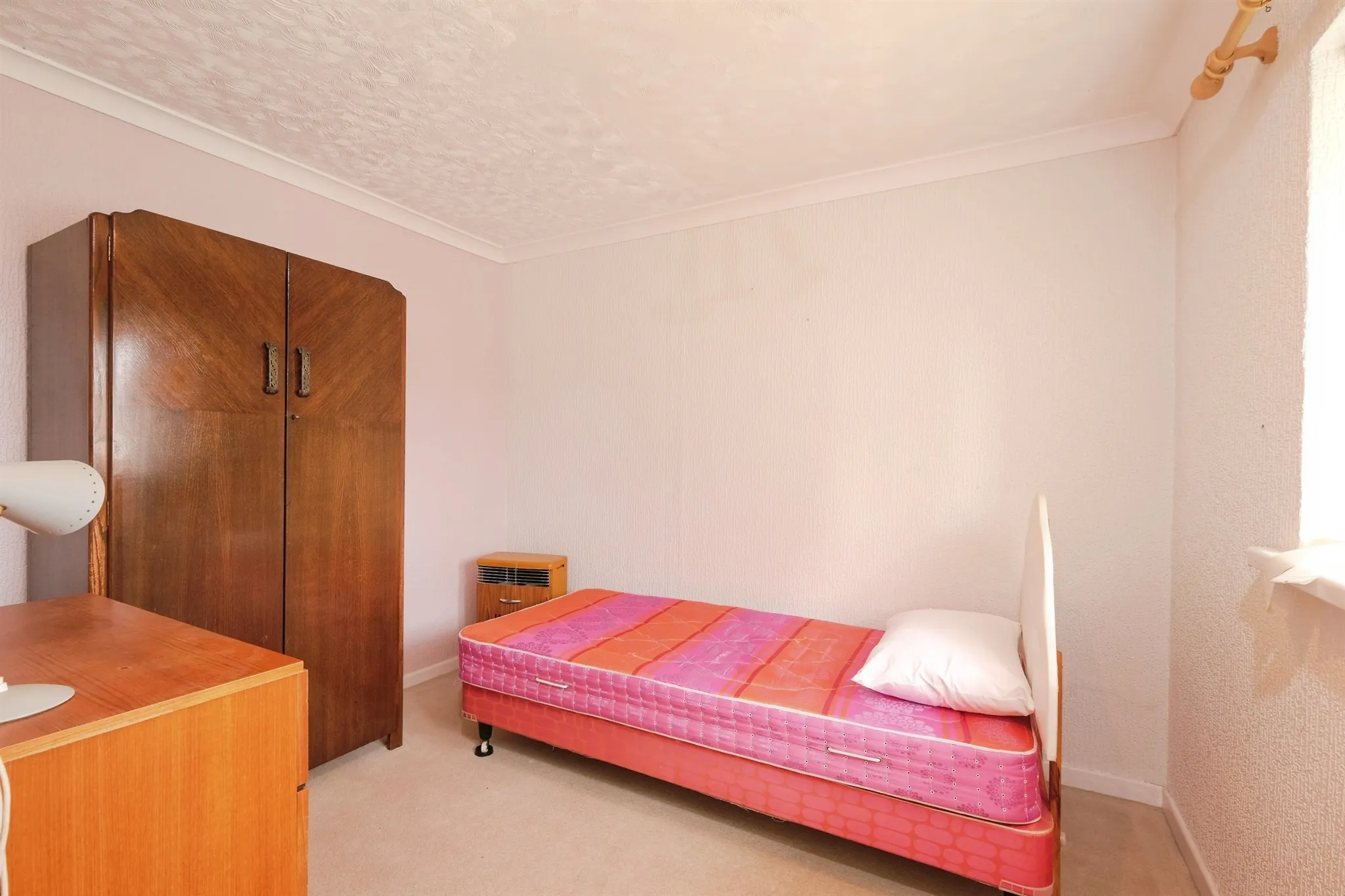 3 bed Terraced