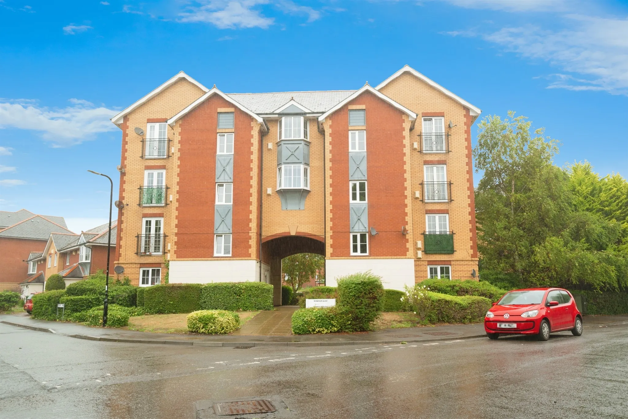 2 bed Ground Flat
